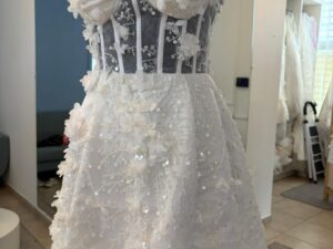 Recto Tul Strapless